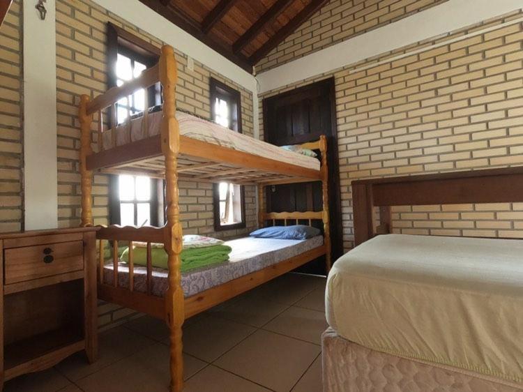 Paraiso Hostel Praia Do Rosa 旅馆